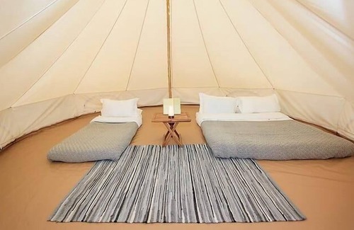 Llanfaethlu Cabina | 15 'Diya' Bell Tent Glamping Anglesey