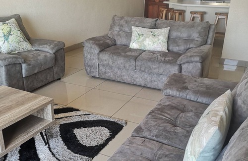 Umdloti Apartamento | 15 Isikhulu