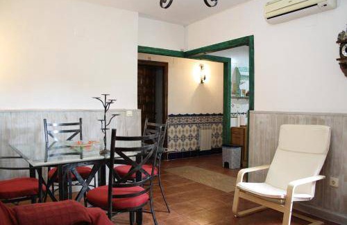 Torrejón El Rubio Apartamento | 15 m² Apartamento ∙ 2 habitaciones ∙ 5 huéspedes