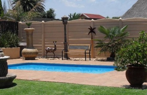 Carletonville Complejo | 15 m² Habitación privada ∙ 1 habitación ∙ 3 huéspedes