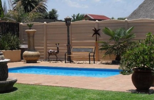 Carletonville Complejo | 15 m² Habitación privada ∙ 1 habitación ∙ 2 huéspedes