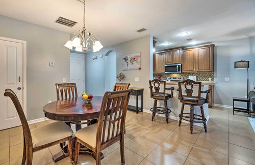 Buena Ventura Lakes Casa | 15 Mi to Disney: Kissimmee Townhome w/ Patio