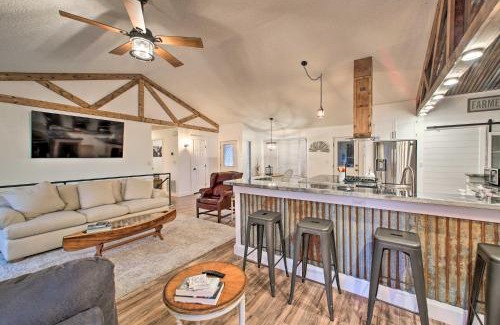 Hot Springs Village Casa | 15 Mi to Hot Springs Natl Park Home with Fire Pit!