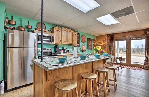Buffalo Apartamento | 15 Mi to Niangua River: Studio in Buffalo