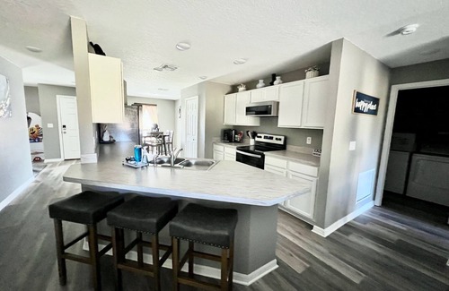 Indian Trails Casa | 15 Min to Beach - Hot Tub - Game Room - Fire Pit - Near: St. Augustine / Flagler