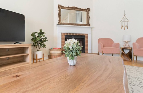Daphne Casa | 15 Min to Mobile (Golf Course & Pool and Nearby Beaches)