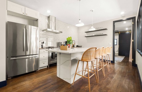 McGinley Square Casa | 15 Min to NYC - NEW 3BR Near PATH + FREE Parking + Gameroom