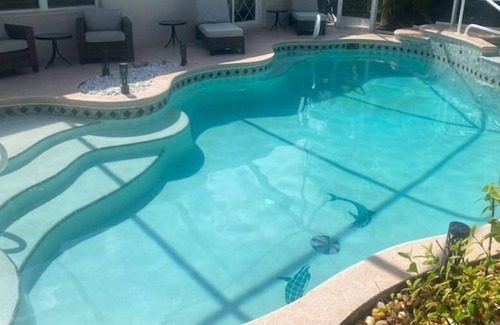 Ocean Side Village Casa | 15 min walk to the Beach! Private Beach House w/ Pool!