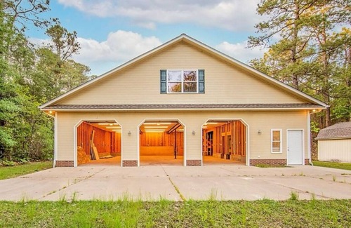 Pine Forest Apartamento | 15 mins to Fort Bragg, 9 mins to Cape Fear Valley north. Perfect apartment