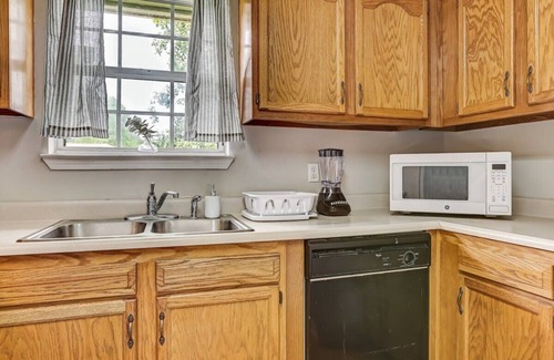 Savannah Casa | 15 Mins to Hospital&Downtown! Brandlewood Bungalow