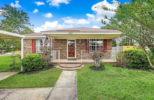 Savannah Casa | 15 Mins to Hospital&Downtown! Brandlewood Bungalow