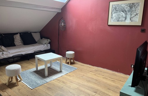 Alex Apartamento | 15 minutes from Annecy! Spacious apartment with terrace & garden! Ideal for families