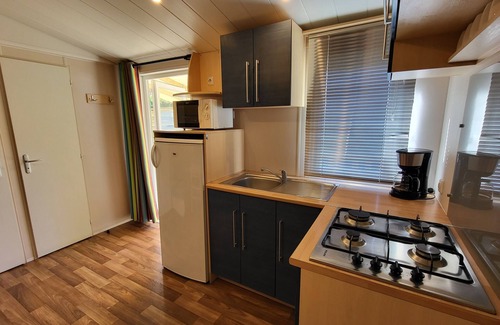 Boofzheim Casa | 15 minutes from Europe's largest leisure park! M.H at Camping*** Boofzheim
