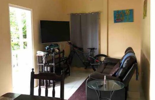 St. George's Casa | 15 Minutes from the city! 3 Bedroom House