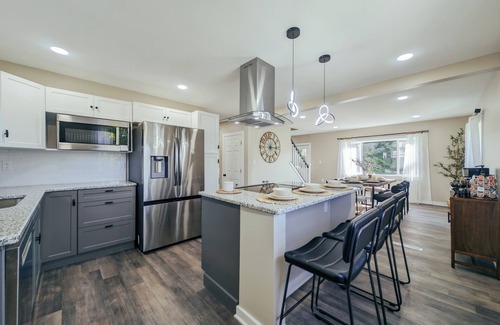 Rutherford Casa | 15 Minutes To Hershey Park w/ Hot Tub, Firepit, Gameroom & In-House Gym