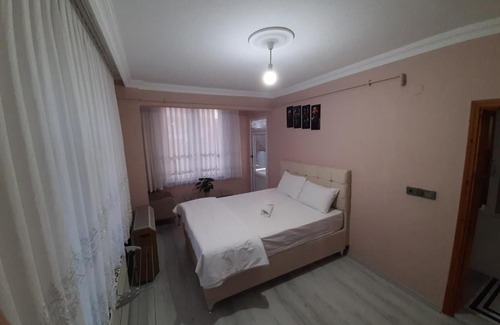 Arnavutkoy Casa | 15 minutes to istanbul airport with sea view