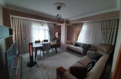 Arnavutkoy Casa | 15 minutes to istanbul airport with sea view