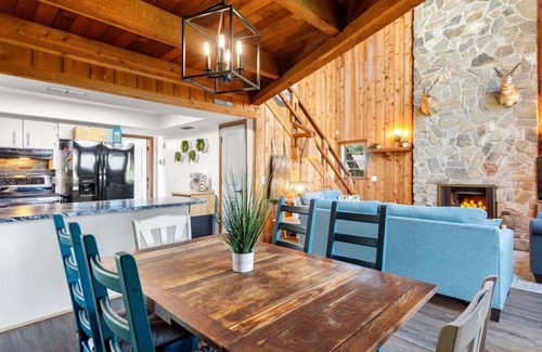 Winter Haven Cabina | 15 minutes to Legoland- Serene Lakeside Cottage Retreat