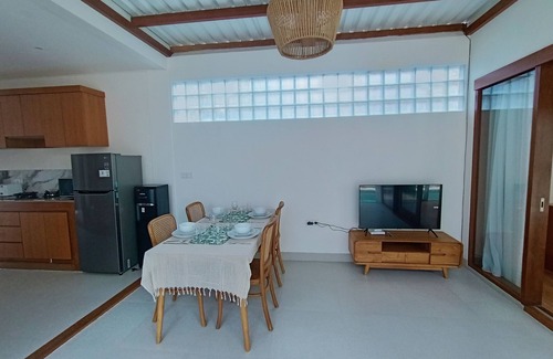 Kekeran Villa | 15 Minutes walk to the beach