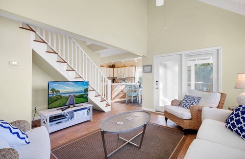 Litchfield by the Sea Condominio | *15% Off New Bookings for Stays through 2025*