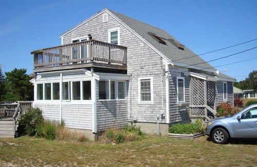 West Dennis Cabaña | Vista al mar - 400 pies a South Village Beach, West Dennis, Cape Cod!