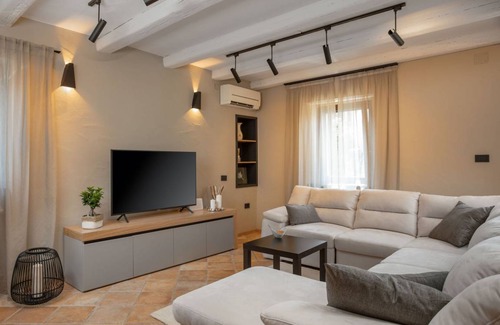 Cepljani Casa | 150 m² Casa ∙ 1 habitación ∙ 7 huéspedes