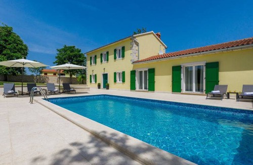 Kringa Casa | 150 m² Casa ∙ 4 habitaciones ∙ 8 personas