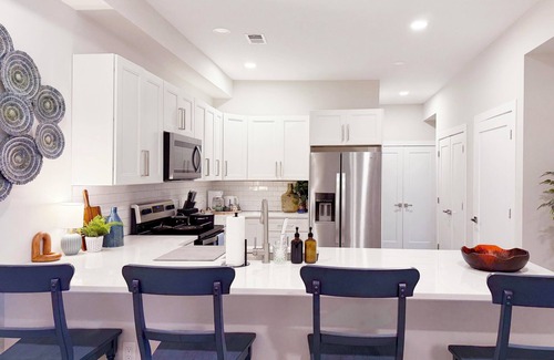 Conshohocken Apartamento | 1500 ft² Space/2 Bedroom 1.5 Bathrooms Apt/5 Beds/SLEEPS 10