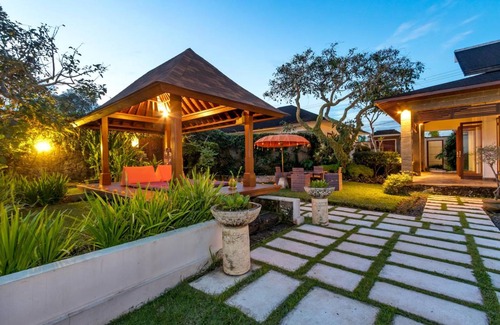 Kemenuh Villa | 1500 m² Villa ∙ 3 habitaciones ∙ 6 personas