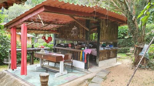 Ilha Grande Casa | 1500 metros quadrados na beira da praia