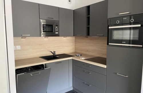 Eaux-Bonnes Apartamento | 80m del centro estación, 1.o piso, vista pistas, piscina, balcón, tv, local para esquís, 58m²