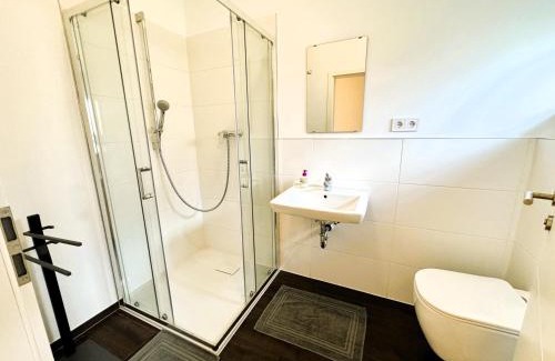 Siek Apartamento | 150m² Apartment nahe A1 - 5 Schlafzimmern - 3 Bäder - 50m² Terrasse
