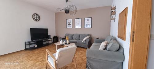 Sahlkamp Apartamento | 150qm-6 Rooms-Free Privat Parking-2 Bathrooms-Wifi-Yihapartment
