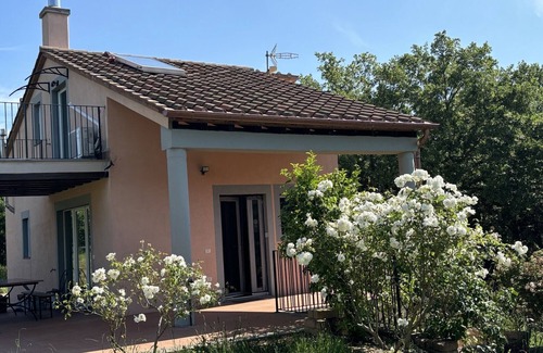 Lake Bracciano Villa | 150sqm detached cottage in Trevignano Romano sleeps six