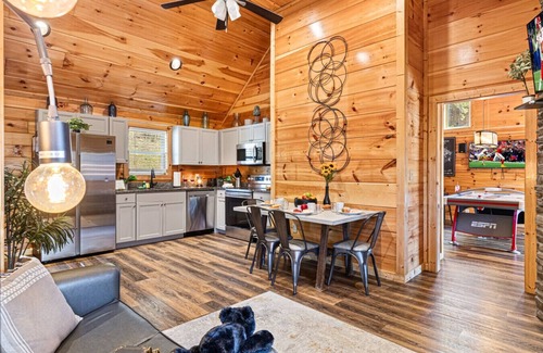 Sevierville Apartamento | Family Oasis By Ghosal Luxury Lodging