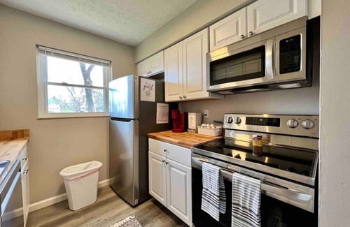 Middletown Condominio | 1520 A Bonita - Small Template · 1520 Cozy 2 Bed with laundry