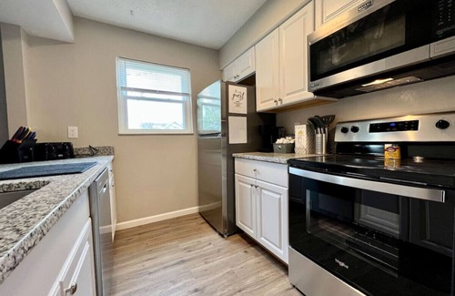 Middletown Condominio | 1520 K Bonita · Middletown Apartment 2 BED w FREE Private Laundry