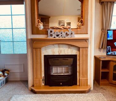 Tywyn Otro | 157 Amour Caravan