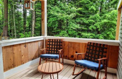 Franconia Casa | 157SL Peaceful Franconia Notch forest retreat near Cannon privacy and comfort Pool gym passes
