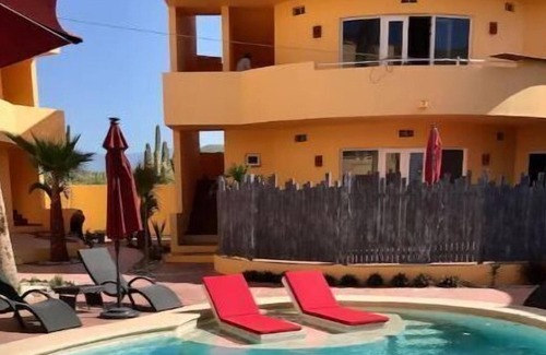 El Pescadero Condominio | 15C New Top Floor 2BR 2BA with Spectacular Views