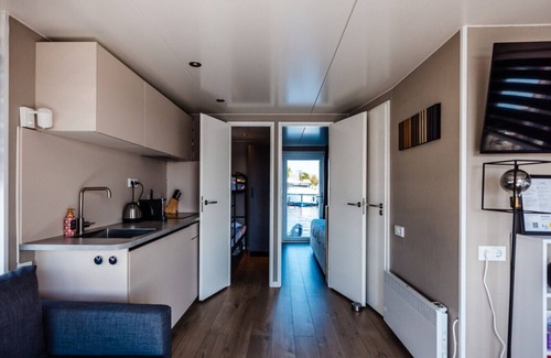 Groenlandsekade Alquiler De Eote | 15mins to AMS | Rooftop Terrace | Free parking | Self check-in