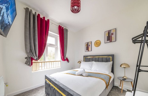 Morley Casa | *16*b* setup for your most amazing & relaxed stay + Free Parking + WiFi