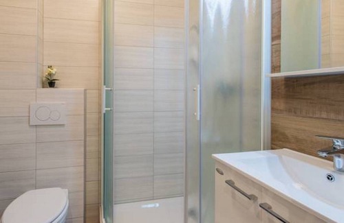 Dolenjske Toplice Casa | 16 m² Casa ∙ 1 habitación ∙ 2 huéspedes
