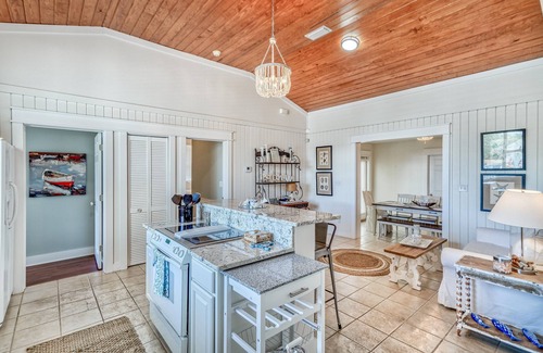 Gulf Pines Casa | 16 OVERLOOK-PRIVATE POOL-GOLF CART-BIKES 4 BEDROOMS