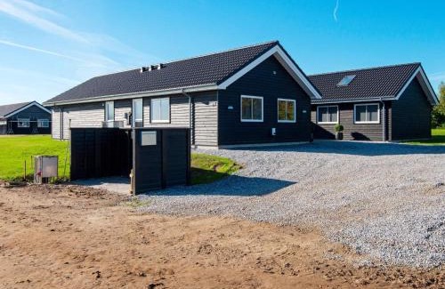Mommark Strand Casa | 16 person holiday home in Sydals