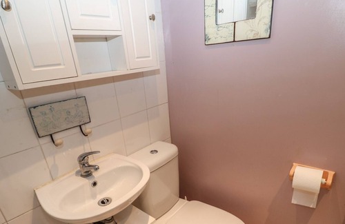 Corbridge Cabaña | 16 PRINCES STREET, pet friendly in Corbridge