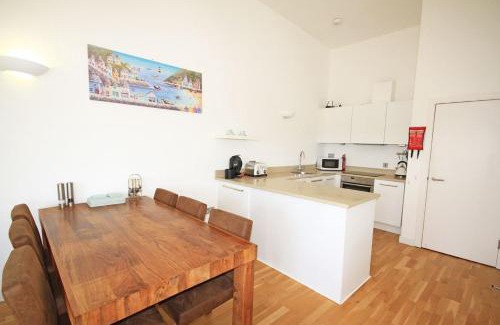 Newquay Casa | 16 Zenith Apartment