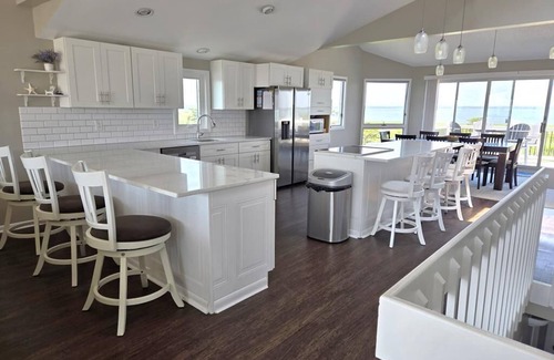 Dennisville Casa | 1604 Landis Avenue South