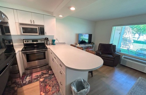 Quincy Condominio | #161 Condo near large pool & shuttle to Gorge Amp-book separately