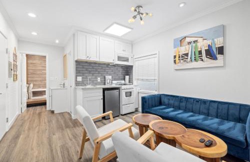 Balboa Peninsula Casa | 1628 West Oceanfront Oasis 7